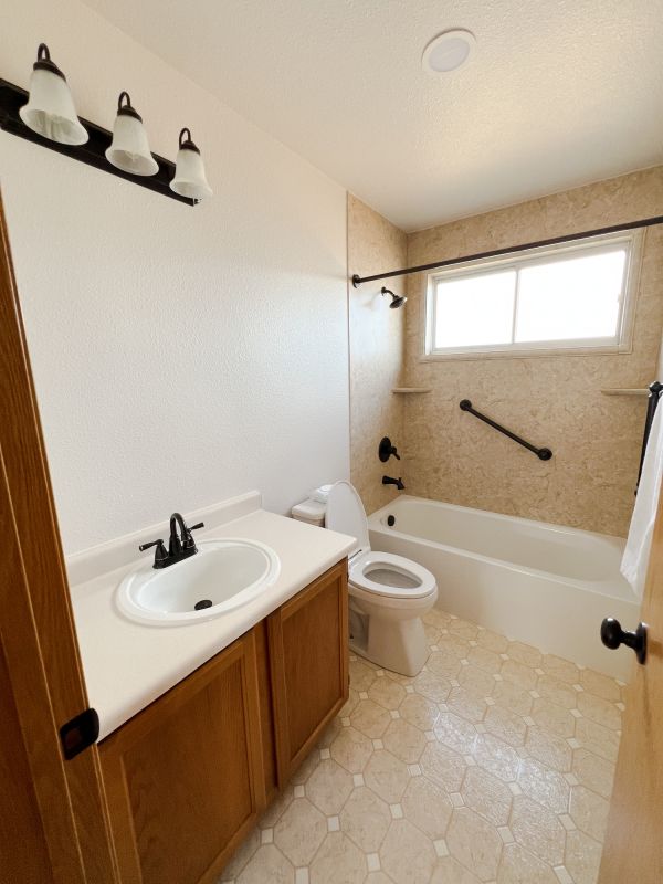 Top Bathroom Remodeling Companies in Liberty Hill, TX
